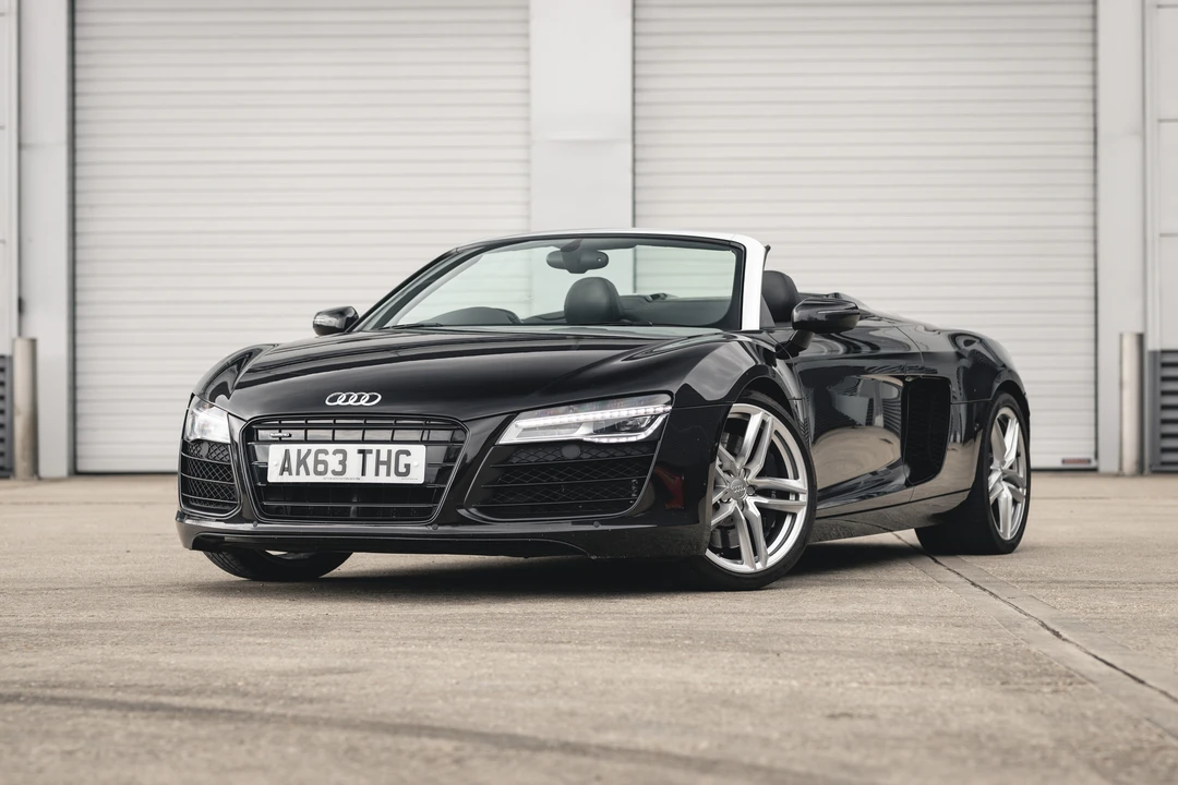 2013 Audi 42 R8 - Image 4 of 31