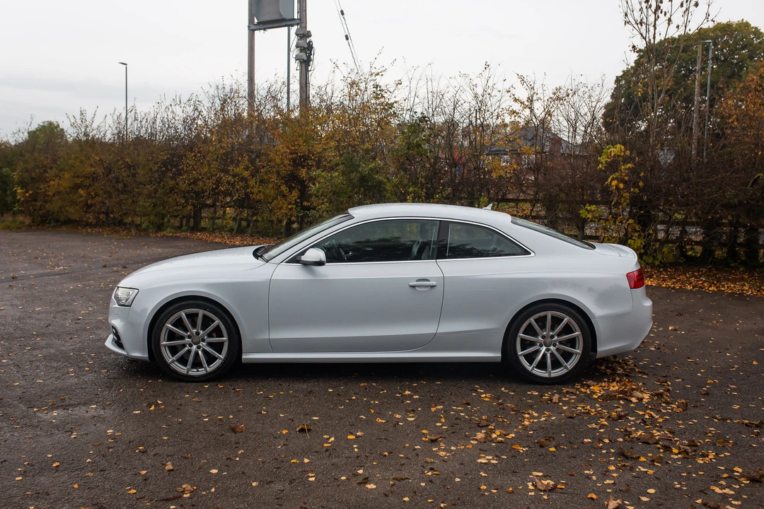 2013 Audi B8 RS5 - Image 6 of 31