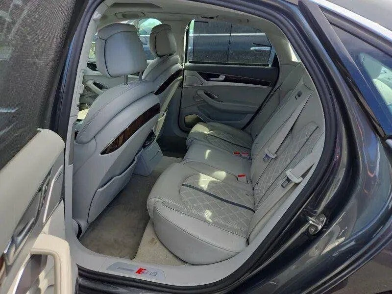 2013 Audi D4 S8 - Image 13 of 20