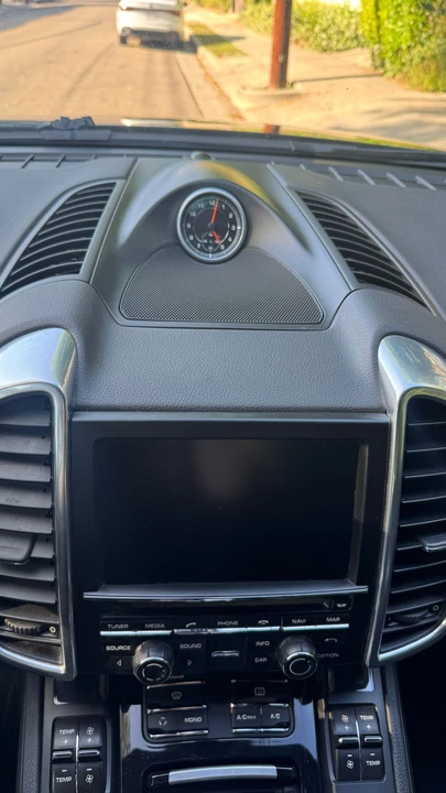2013 Porsche 958 Cayenne Diesel - Image 11 of 31