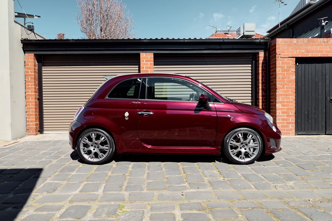 2013 Fiat Abarth 500 - Image 4 of 31