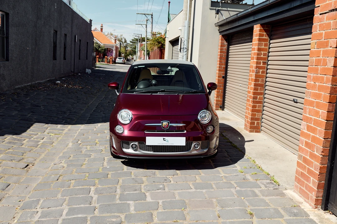 2013 Fiat Abarth 500 - Image 10 of 31