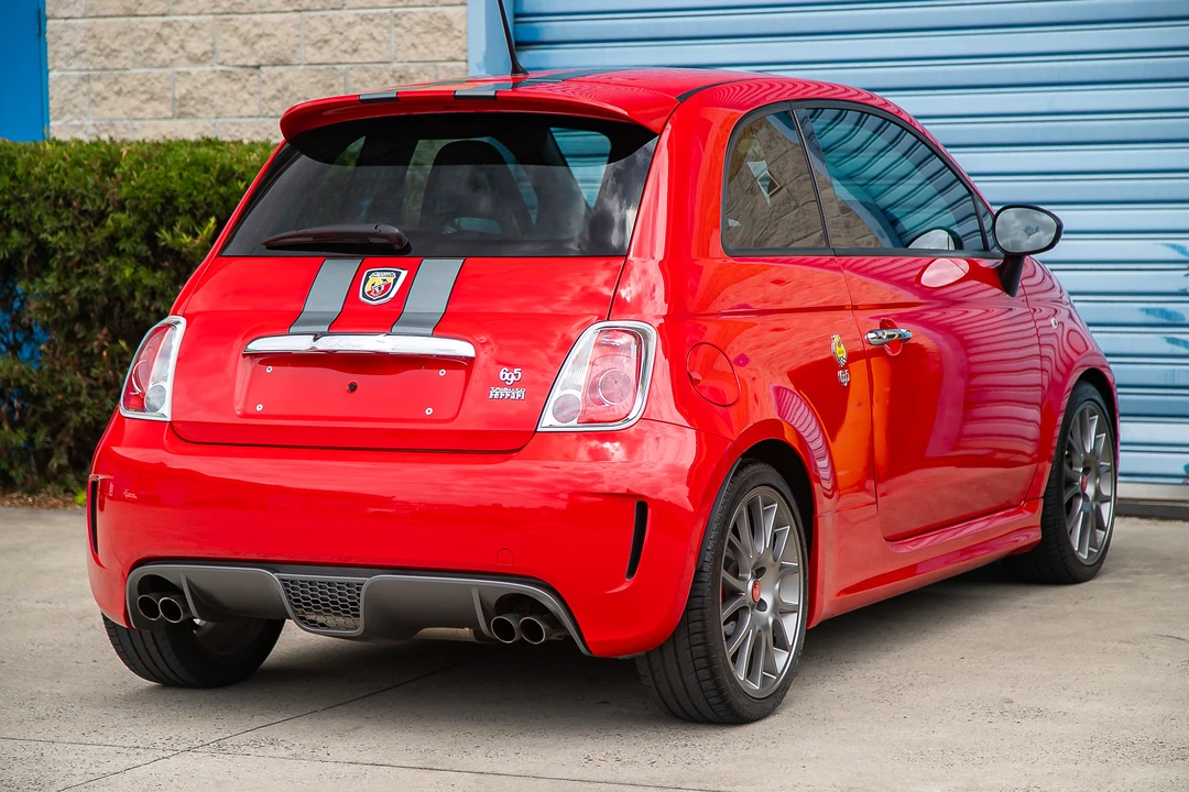 2011 Fiat Abarth 500 - Image 16 of 31