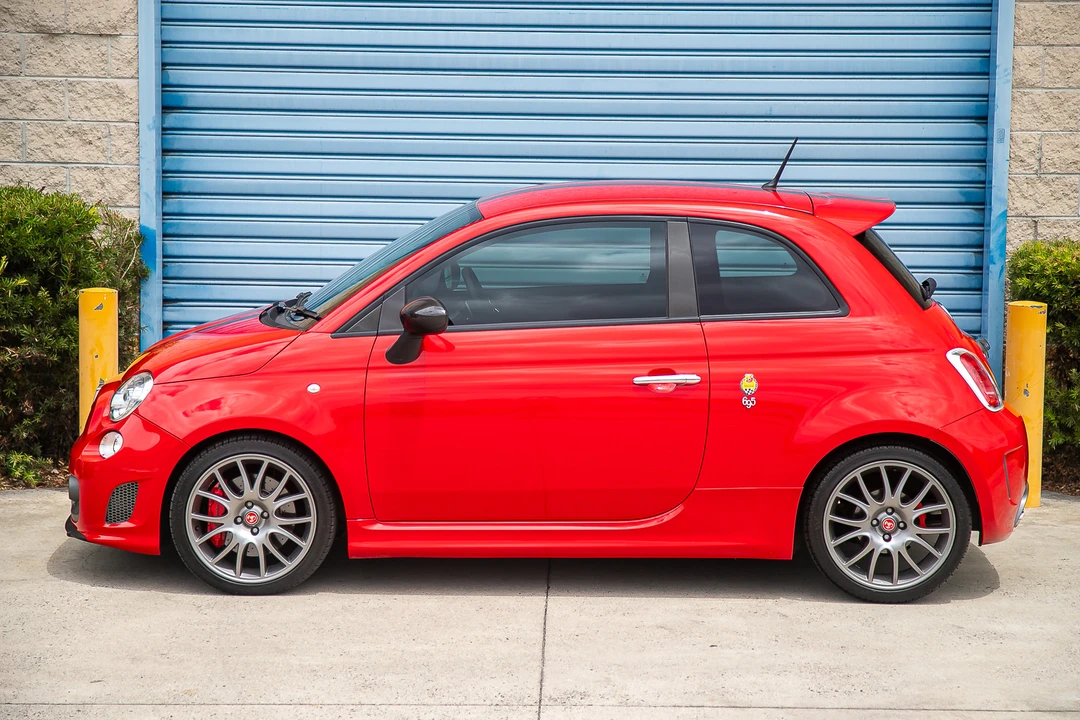 2011 Fiat Abarth 500 - Image 13 of 31