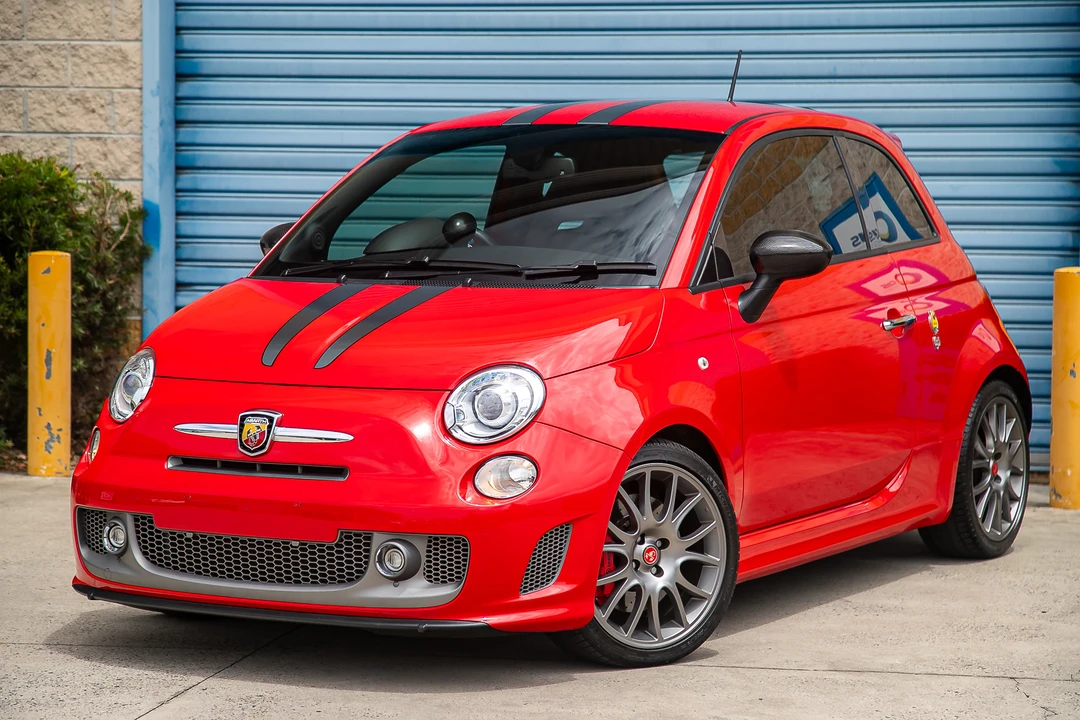 2011 Fiat Abarth 500 - Image 4 of 31