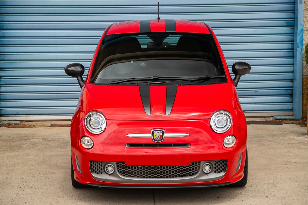 2011 Fiat Abarth 500 - Image 11 of 31