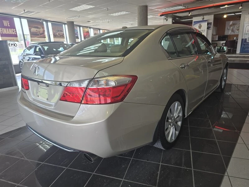 2013 Honda Accord 9th Gen - Image 4 of 4