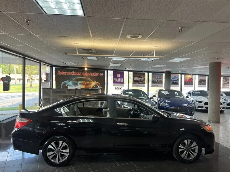 2013 Honda Accord 9th Gen - Image 4 of 4