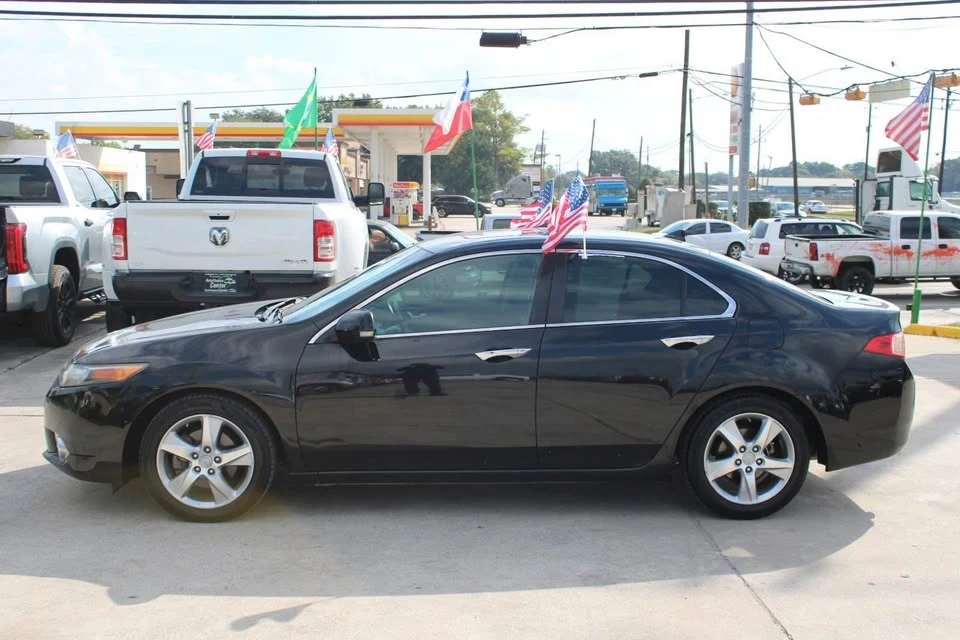 2013 Acura ILX - Image 6 of 10