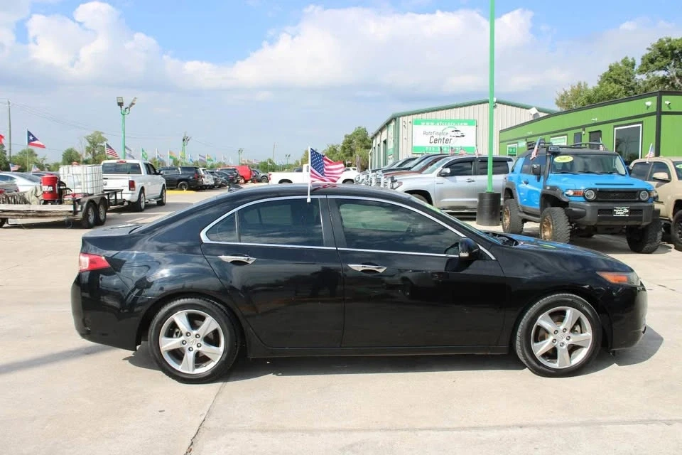 2013 Acura ILX - Image 3 of 10