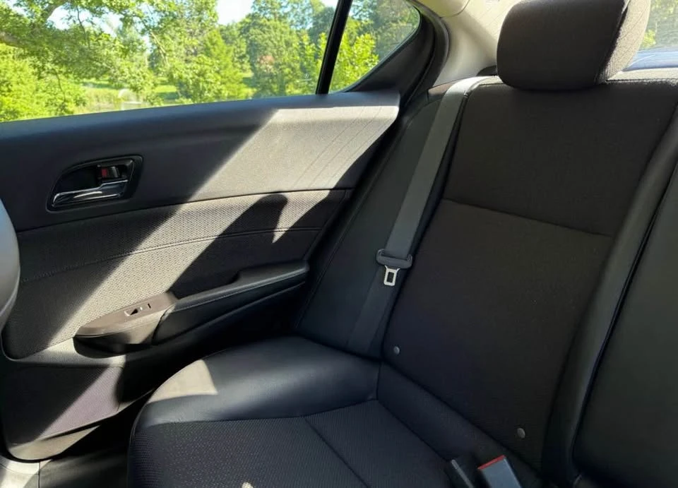 2013 Acura ILX - Image 10 of 13