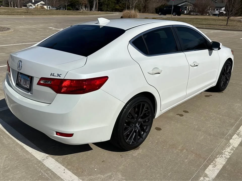 2013 Acura ILX - Image 3 of 13