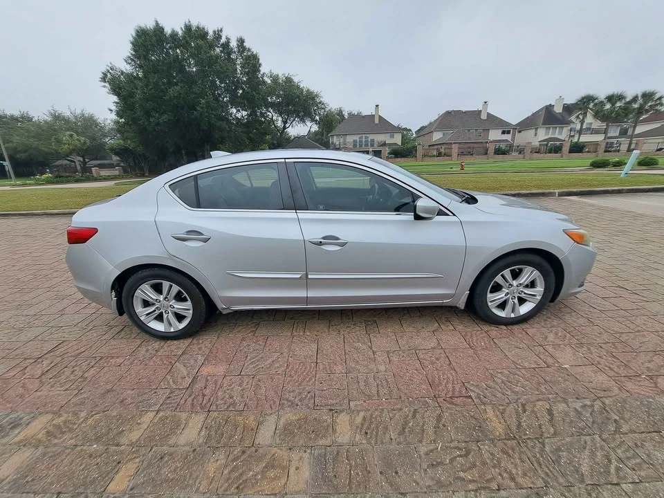 2013 Acura ILX - Image 14 of 16