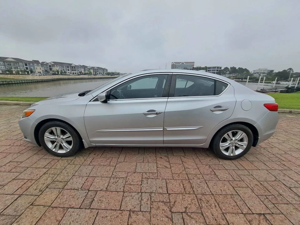 2013 Acura ILX - Image 15 of 16
