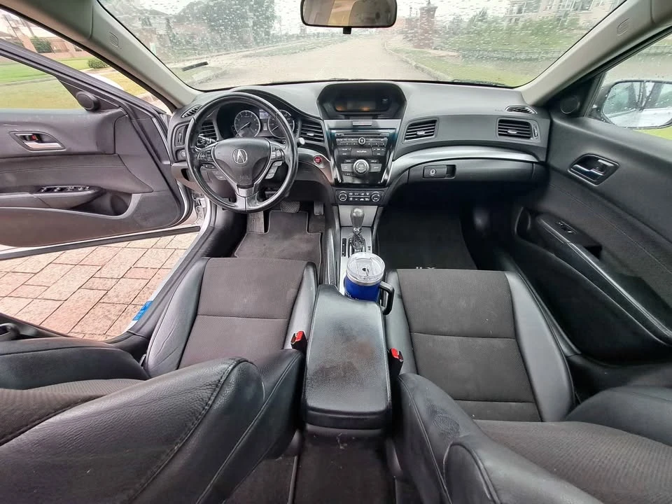 2013 Acura ILX - Image 8 of 16