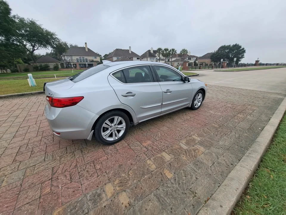 2013 Acura ILX - Image 13 of 16