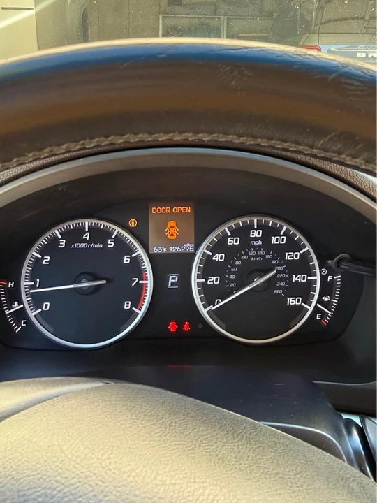 2013 Acura ILX - Image 10 of 16