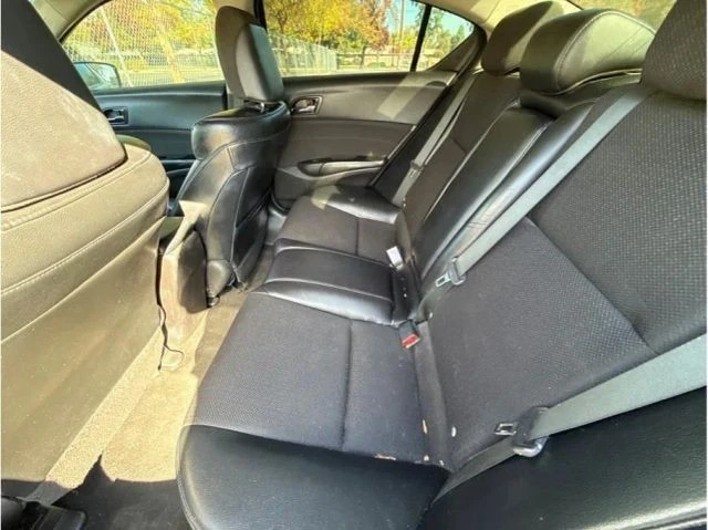 2013 Acura ILX - Image 10 of 11