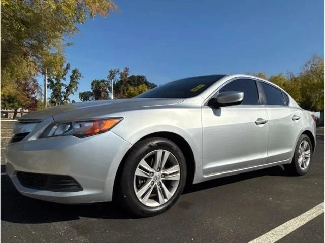 2013 Acura ILX - Image 6 of 11
