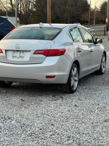 2013 Acura ILX - Image 9 of 19