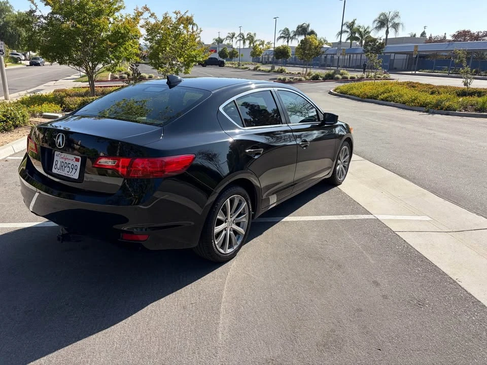 2013 Acura ILX - Image 5 of 17