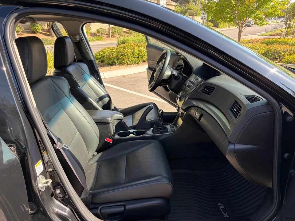 2013 Acura ILX - Image 15 of 17
