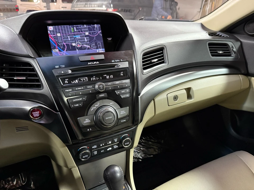 2013 Acura ILX - Image 18 of 21