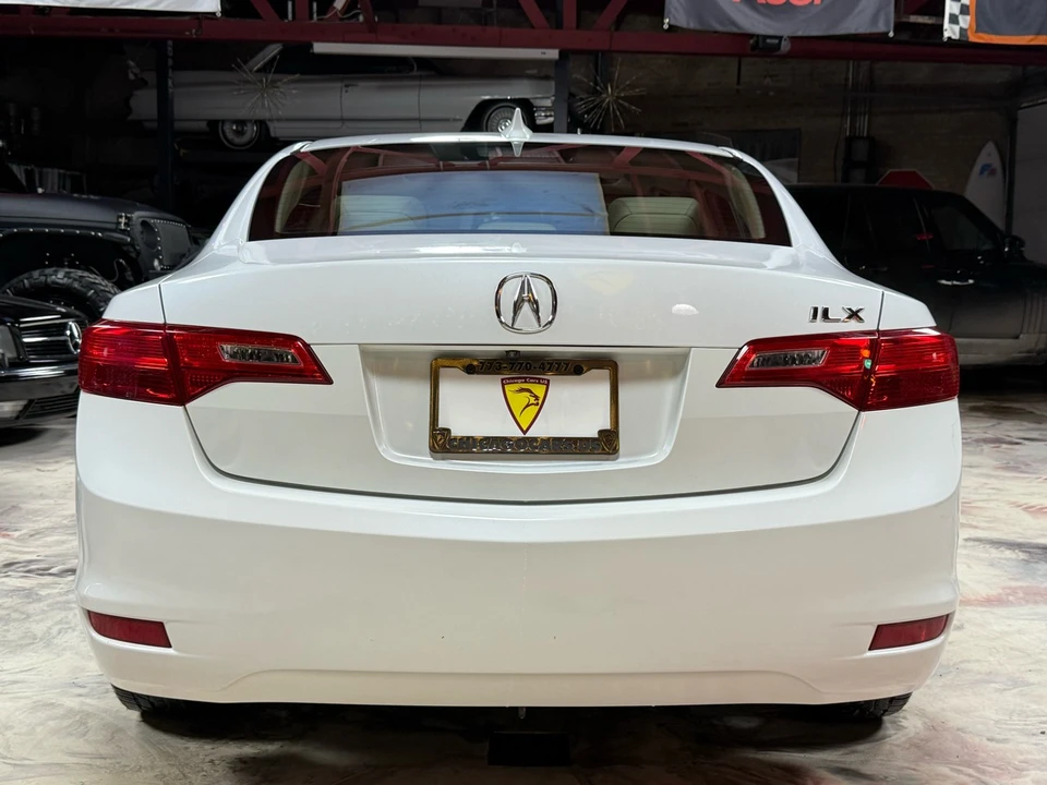 2013 Acura ILX - Image 5 of 21