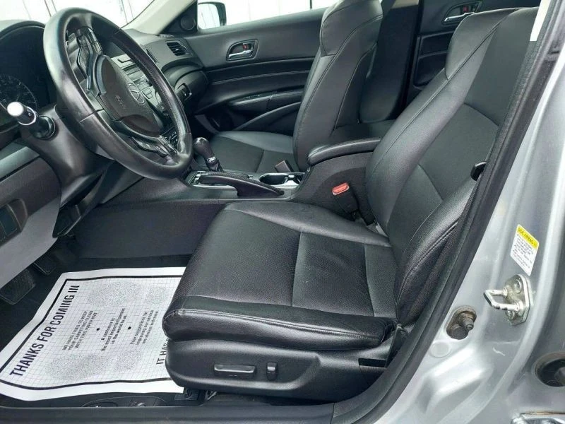 2013 Acura ILX - Image 8 of 12
