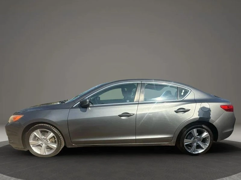 2013 Acura ILX - Image 8 of 12