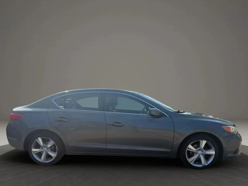2013 Acura ILX - Image 4 of 12