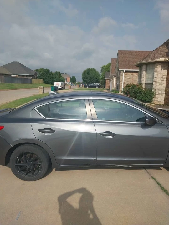 2013 Acura ILX - Image 2 of 4