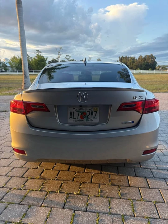 2013 Acura ILX - Image 3 of 10