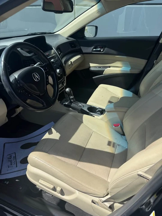 2013 Acura ILX - Image 8 of 17