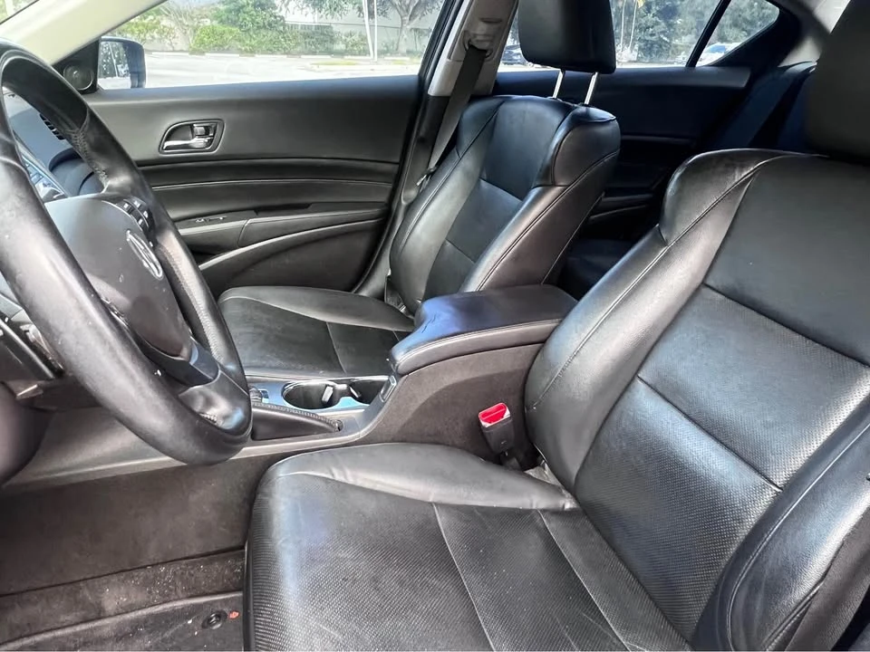 2013 Acura ILX - Image 9 of 12