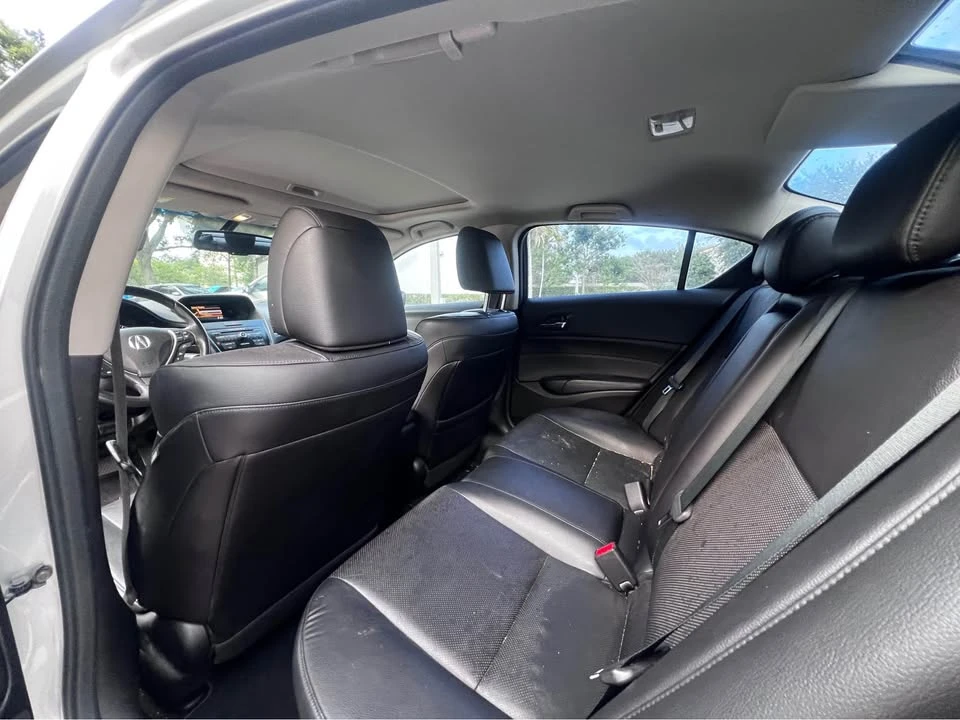 2013 Acura ILX - Image 11 of 12