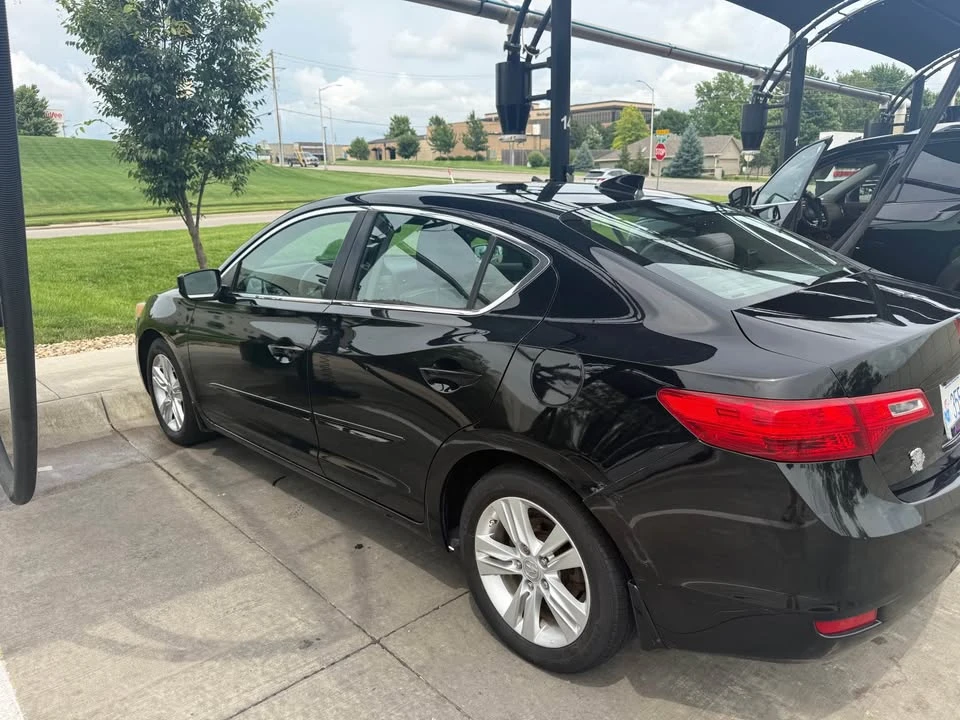 2013 Acura ILX - Image 6 of 14