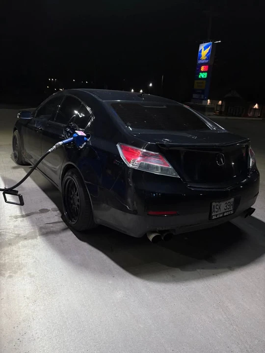 2013 Acura TL 4th Gen - Image 4 of 10