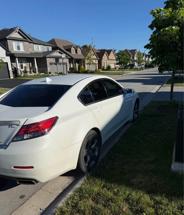 2013 Acura TL 4th Gen - Image 4 of 12
