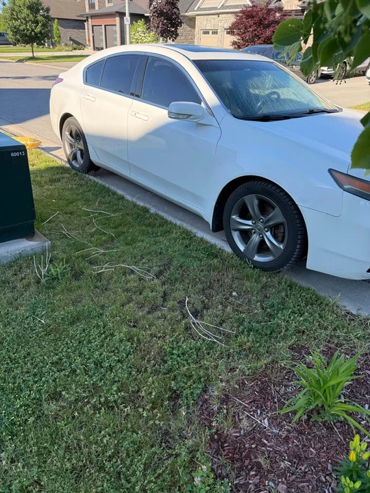 2013 Acura TL 4th Gen - Image 5 of 12