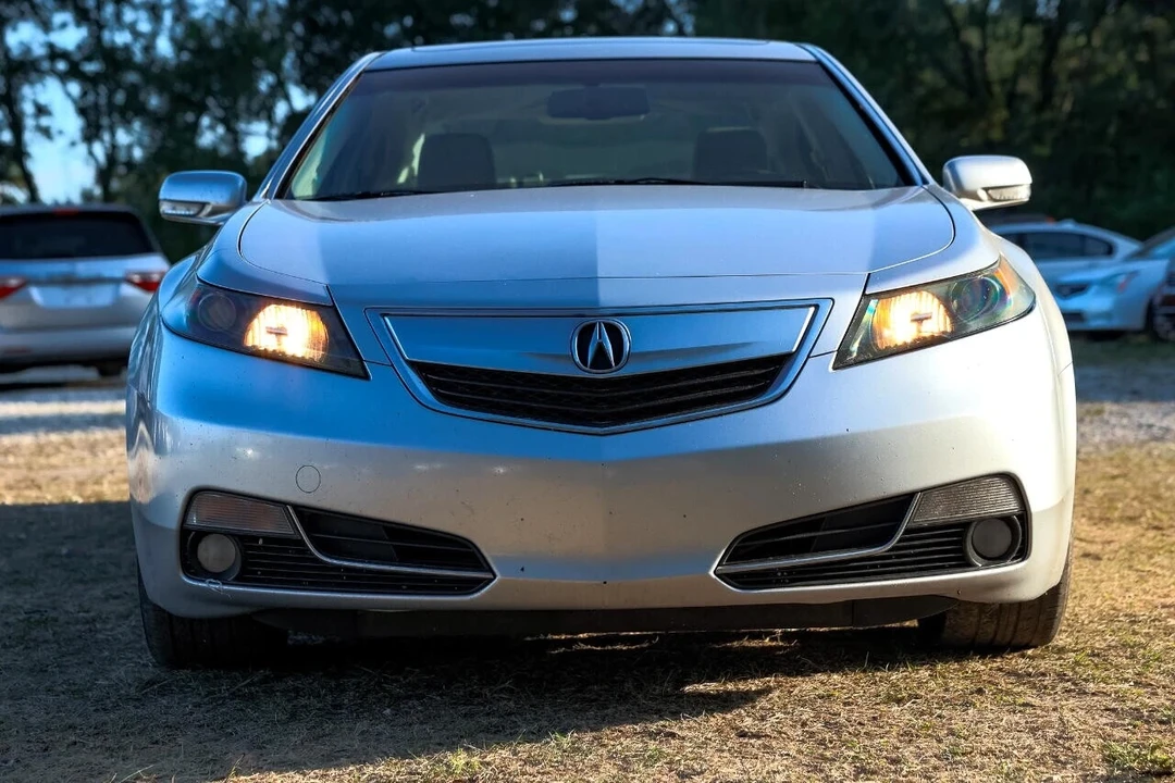 2013 Acura TL 4th Gen - Image 17 of 21
