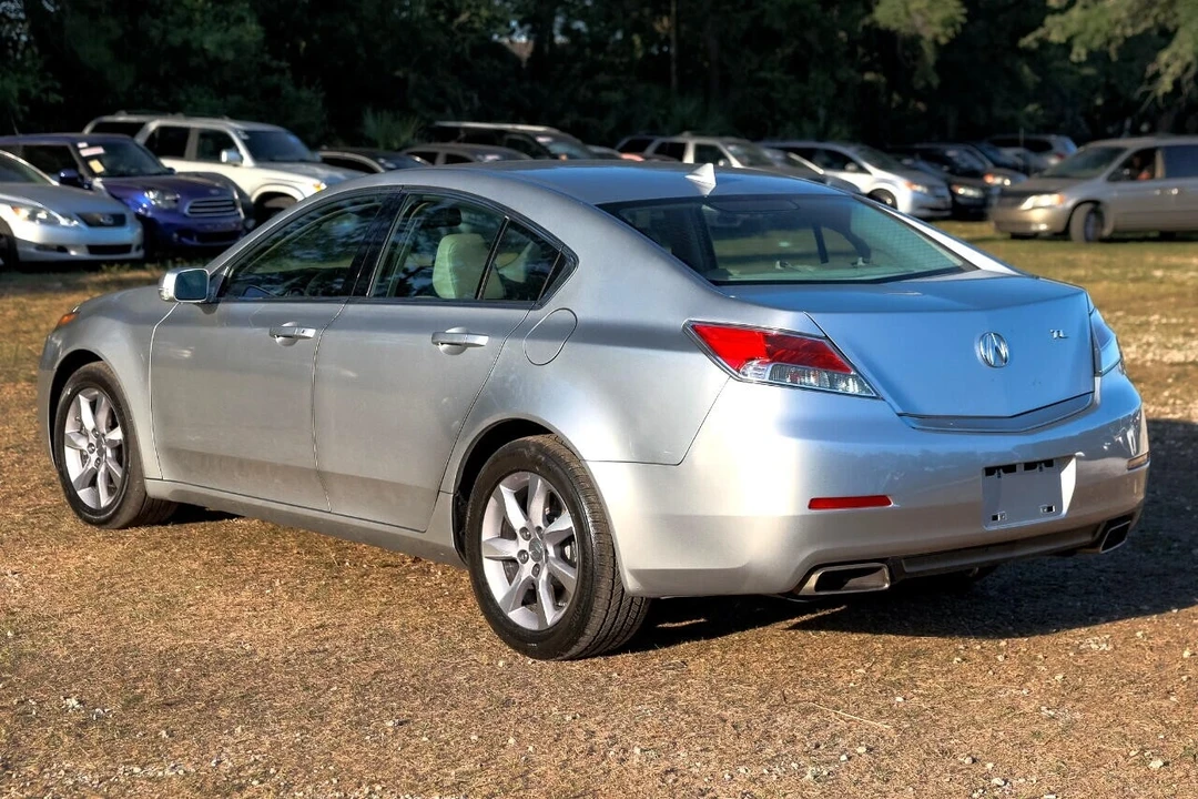 2013 Acura TL 4th Gen - Image 5 of 12