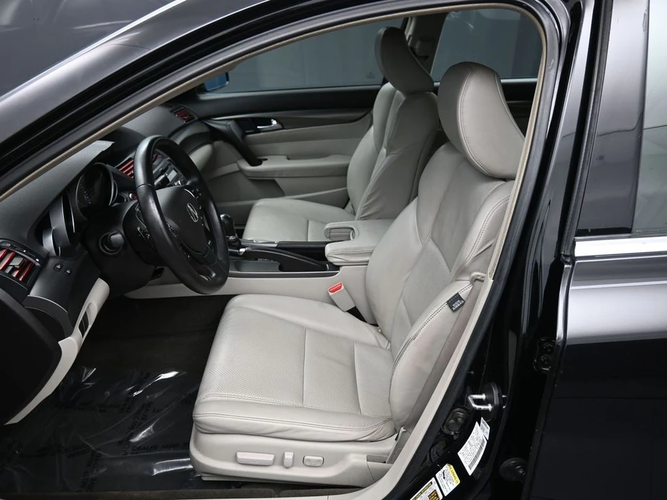 2013 Acura TL 4th Gen - Image 19 of 31