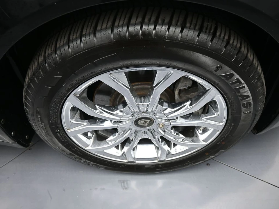 2013 Acura TL 4th Gen - Image 13 of 31