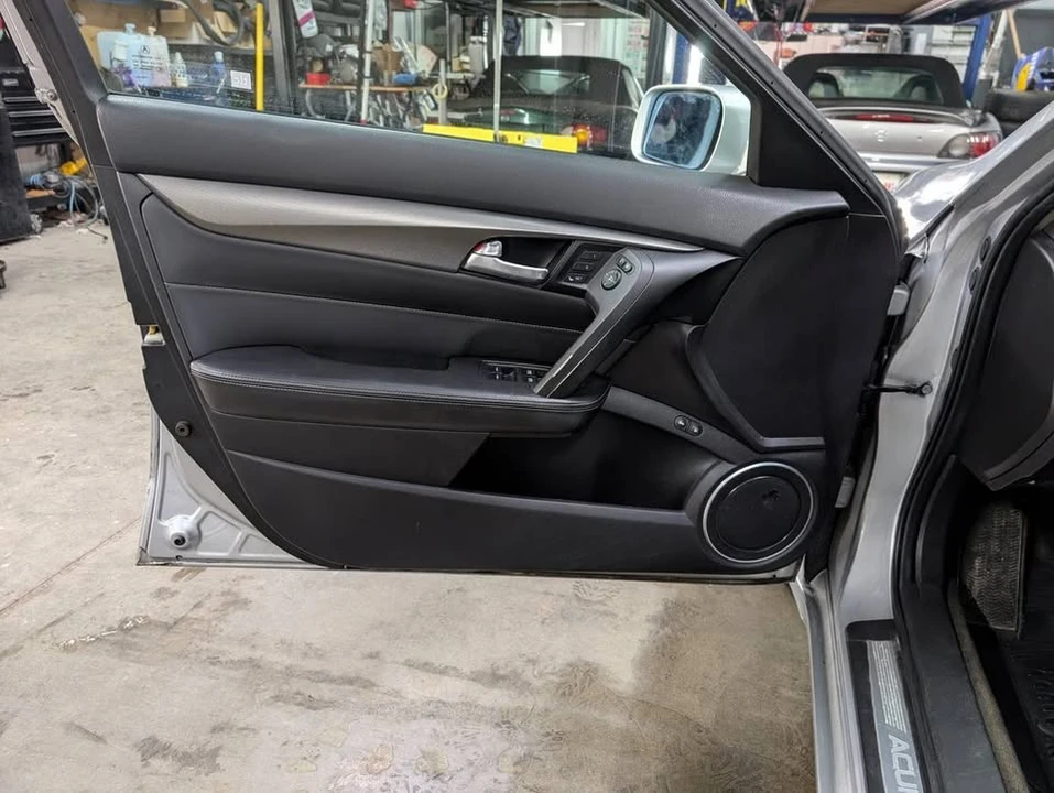 2013 Acura TL 4th Gen - Image 15 of 17