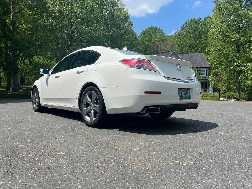 2013 Acura TL 4th Gen - Image 12 of 31