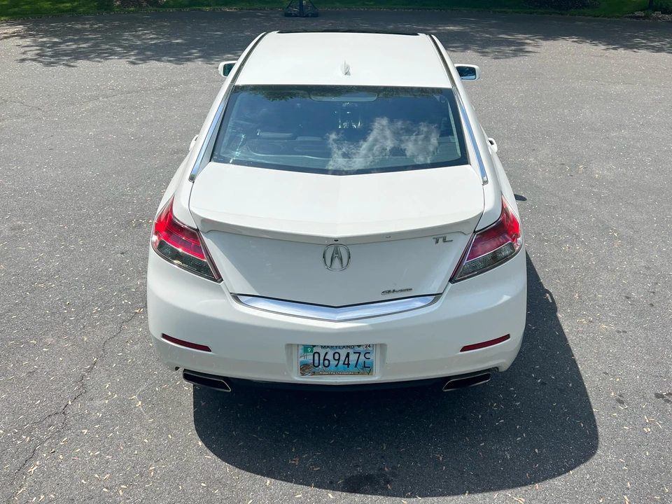 2013 Acura TL 4th Gen - Image 14 of 31