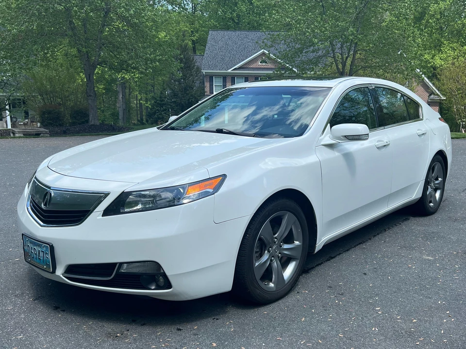 2013 Acura TL 4th Gen - Image 7 of 31