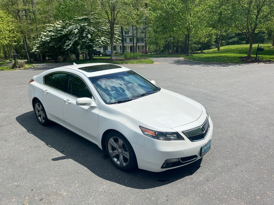 2013 Acura TL 4th Gen - Image 18 of 31