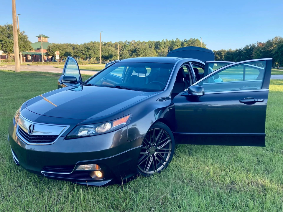 2013 Acura TL 4th Gen - Image 17 of 31